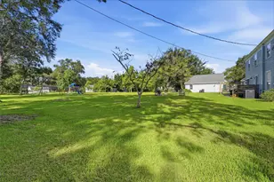 1405 Wright Blvd, Baytown, TX 77520 - Photo 23