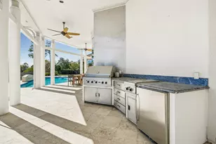 11602 Versailles Lakes Ln, Houston, TX 77082 - Photo 17