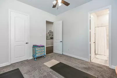 6110 Meadow Bluff Court, Richmond, TX 77407 - Photo 19