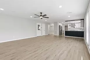 21211 Tancah Ln, Houston, TX 77073 - Photo 11