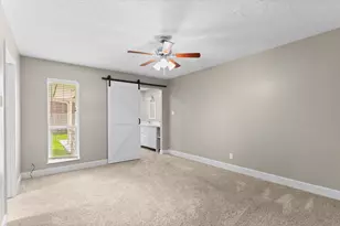 27234 Wells Ln, Conroe, TX 77385 - Photo 9