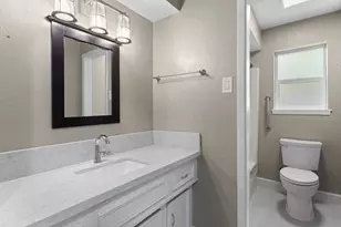 27234 Wells Ln, Conroe, TX 77385 - Photo 7