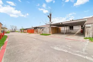 12223 Sharpview Dr, Houston, TX 77072 - Photo 27