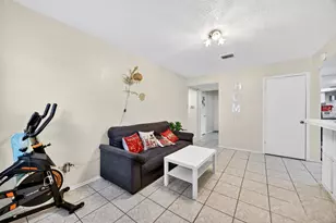 12223 Sharpview Dr, Houston, TX 77072 - Photo 11