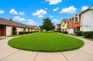 12223 Sharpview Dr, Houston, TX 77072 - Photo 5