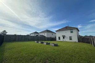 11079 N Lake Mist Ln, Willis, TX 77318 - Photo 23