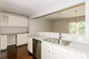 11611 Duane St, Houston, TX 77047 - Photo 7