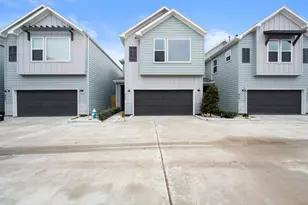 8115 Esther Acres, Houston, TX 77088 - Photo 1