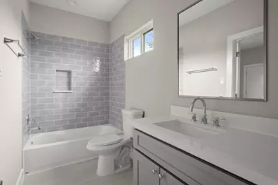 8115 Esther Acres, Houston, TX 77088 - Photo 15