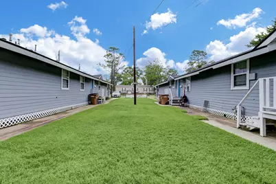 2322 Central Street, Dickinson, TX 77539 - Photo 5