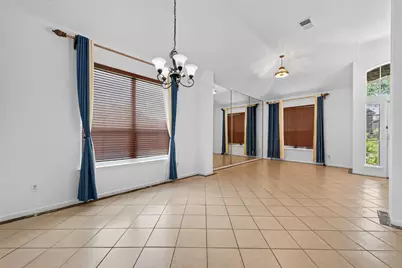 12214 Doe Meadow Drive, Stafford, TX 77477 - Photo 7