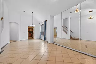 12214 Doe Meadow Dr, Stafford, TX 77477 - Photo 5
