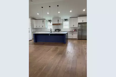 10042 Westview Drive, Houston, TX 77055 - Photo 3