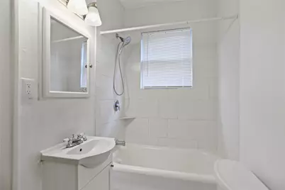 3717 Audubon Place #1, Houston, TX 77006 - Photo 3
