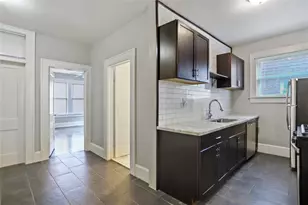 3717 Audubon Pl, Houston, TX 77006 - Photo 9