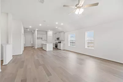 2106 Villa Flora Lane, Friendswood, TX 77546 - Photo 11