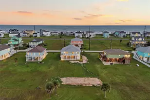 18618 Shaman Dr, Galveston, TX 77554 - Photo 41