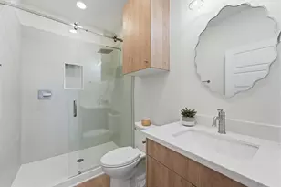 18618 Shaman Dr, Galveston, TX 77554 - Photo 21