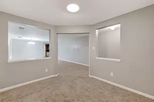 9219 Pinderfield Ct, Houston, TX 77083 - Photo 5