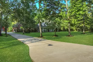 10819 Lake Windcrest, Magnolia, TX 77354 - Photo 3
