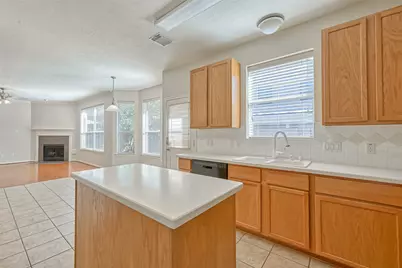 607 Bondi Court, Houston, TX 77094 - Photo 15