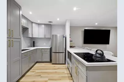 7402 Alabonson Road #202, Houston, TX 77088 - Photo 11