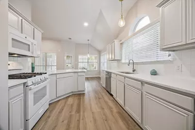 18747 Candle Park Drive, Spring, TX 77388 - Photo 19