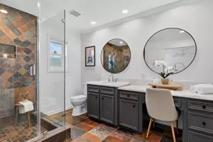 8015 Fairdale Ln, Houston, TX 77063 - Photo 23