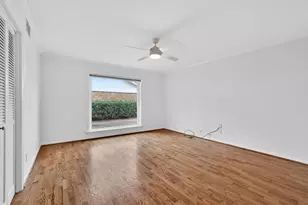 8015 Fairdale Ln, Houston, TX 77063 - Photo 29