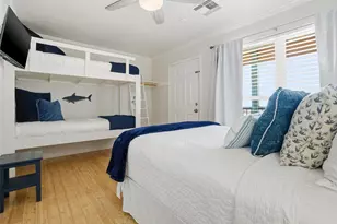 9520 Seawall Blvd, Galveston, TX 77554 - Photo 15