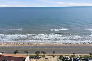9520 Seawall Blvd, Galveston, TX 77554 - Photo 19