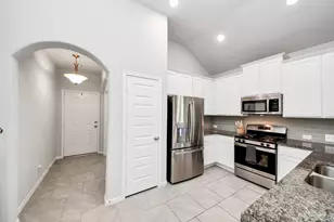 2819 Painted Sunrise Trail, Houston, TX 77045 - Photo 9