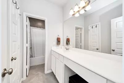 2819 Painted Sunrise Trail, Houston, TX 77045 - Photo 31