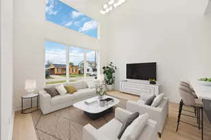 422 E 41st St, Houston, TX 77022 - Photo 7