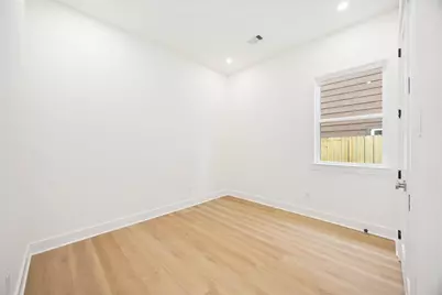 422 E 41 Street #A, Houston, TX 77022 - Photo 15