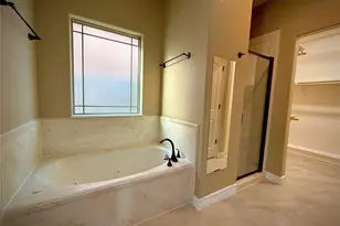 3741 Debbie Ave, Groves, TX 77619 - Photo 9