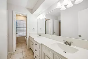 546 River Plantation Dr, Conroe, TX 77302 - Photo 21