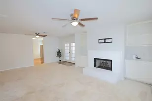 3229 Continental Dr, Missouri City, TX 77459 - Photo 3