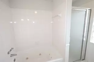 3229 Continental Dr, Missouri City, TX 77459 - Photo 13