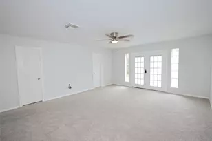 3229 Continental Dr, Missouri City, TX 77459 - Photo 9