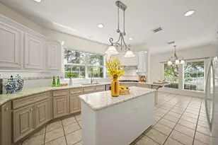 12690 Longmire Way, Conroe, TX 77304 - Photo 11