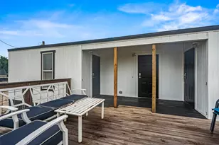 281 County Rd 251, Matagorda, TX 77457 - Photo 7