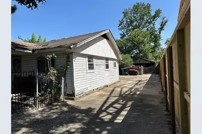 7214 Weyburn Street, Houston, TX 77028 - Photo 3