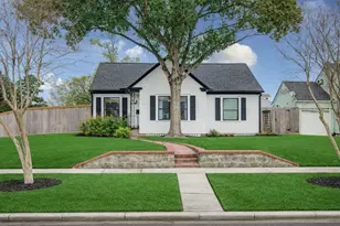 7409 Erath St, Houston, TX 77023 - Photo 1