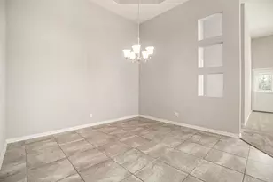 2502 Bay Hill Dr, Baytown, TX 77523 - Photo 11