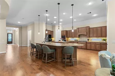 7 Brakendale Place, The Woodlands, TX 77389 - Photo 13