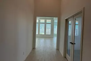 2502 Caspian Crk Ln, Rosharon, TX 77583 - Photo 3