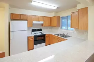 1203 Lovett, Tomball, TX 77375 - Photo 11