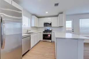 310 Birch Blossom Path, Magnolia, TX 77354 - Photo 5