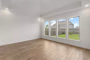 12122 Grassy Bnd Dr, Mont Belvieu, TX 77523 - Photo 21